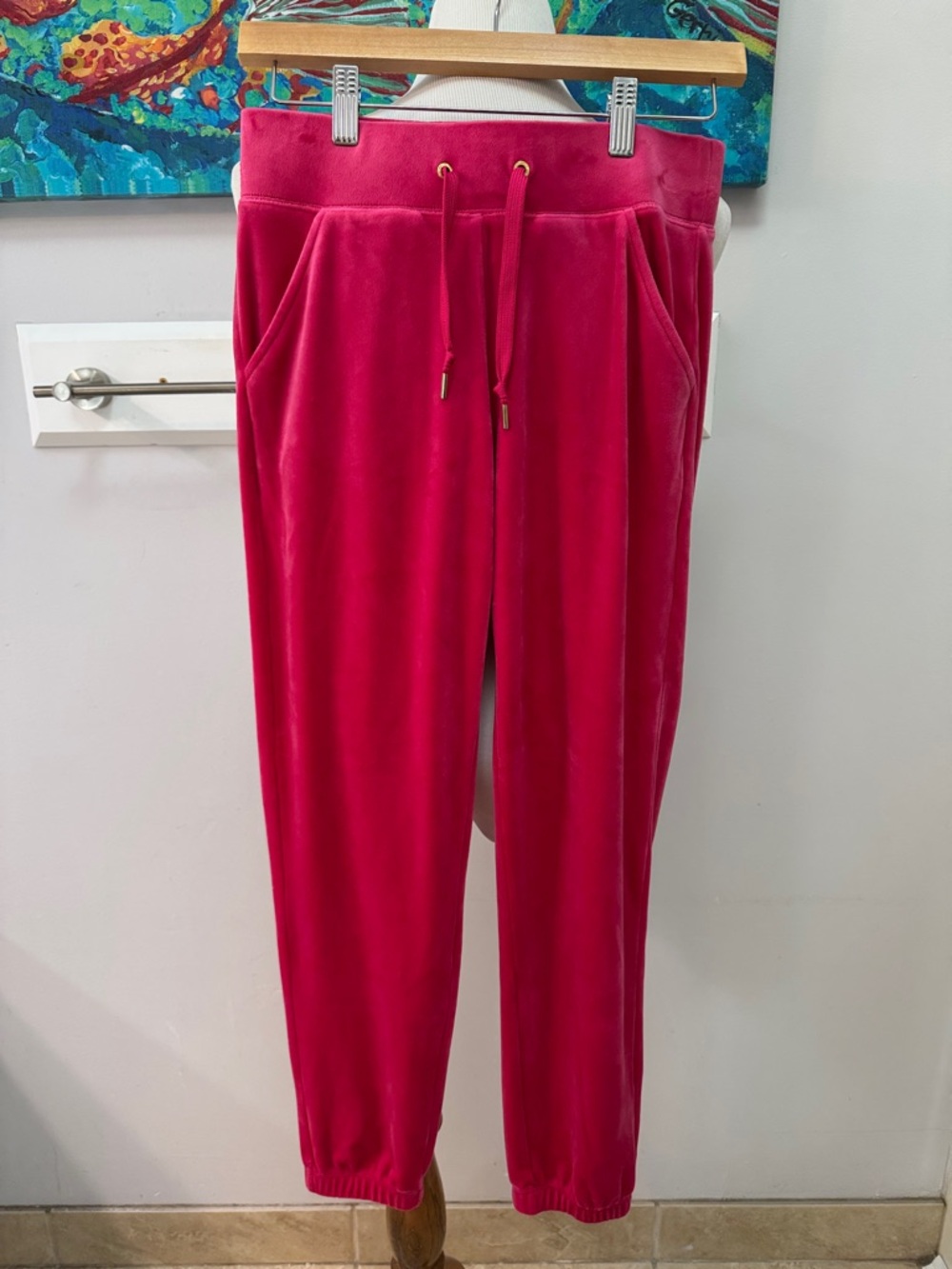 Lilly Pulitzer Mallie Velour Jogger Pants Raspberry Rouge Pink XS